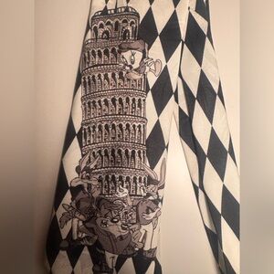 Vintage 1996 Looney Tunes Tie Leaning Tower of Pisa Bugs Bunny Taz Daffy Tweety